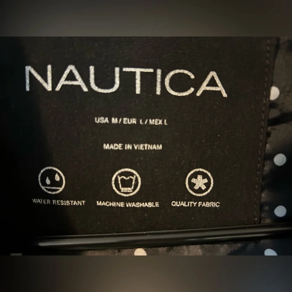 Nautica Rain Jacket ☔️ - Picture 4 of 5